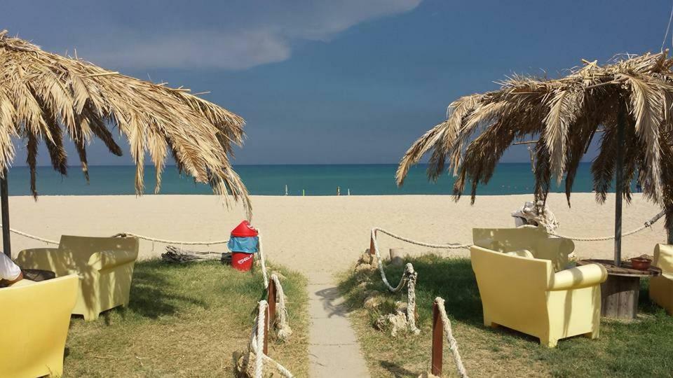 L'Isola Di Gaia Bed & Breakfast Crotone Luaran gambar